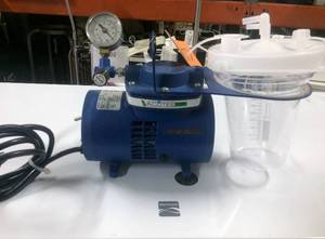 lot 8 image: John Bunn Vacutec 1500 &nbspAspirator Vacuum Suction Pump  - Many Other Uses For This Portable Pump - Great Working Condition