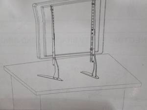 lot 8 image: Mount-It Universal Tabletop TV Stan...