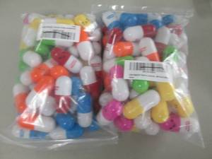 lot 64 image: 2 pks Bokit 60pcslot Vitamin Pen, ...