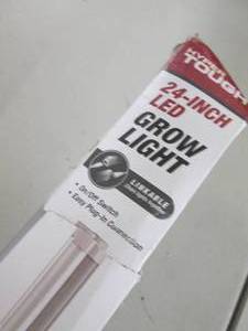 lot 87 image: Hyper Tough 24 inch Grow Light...