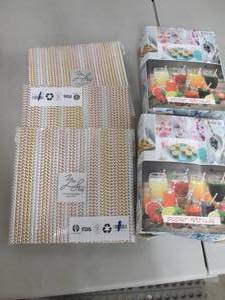 lot 89 image: 5 pks Paper Straws...