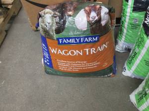 lot 106 image: Family Farm Wagon Train Feed...