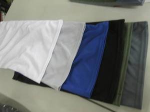 lot 111 image: 6 Gaiter Face Masks ...