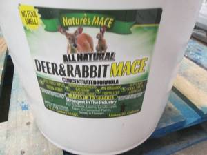 lot 117 image: 5 Gallons Deer & Rabbit Mace...