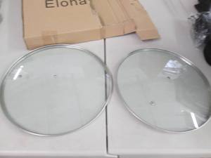 lot 224 image: 2 - 12 Glass Frying Pan Lids...