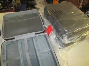 lot 229 image: 3 Zip Travel Cases...