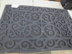 lot 277 image: TrafficMaster 2x3 ft Door Mat ...