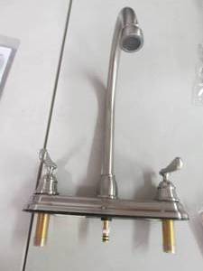lot 339 image: Out of Box Peerless Two Handle Fauc...