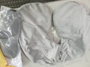 lot 340 image: 2 Inflatable Cervical Pillows with ...