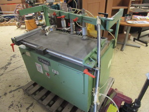 lot 104 image: VITAP LINE BORE MACHINE