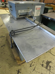 lot 105 image: MAR-BEL LAMINATE SLITTER