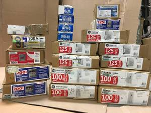 lot 33 image: PALLET WITH MAINLUG CONECTOR PRINCIPALS & MILBANK METER SOCKET BOXES CUSTOMER RETURNS SEE PICS