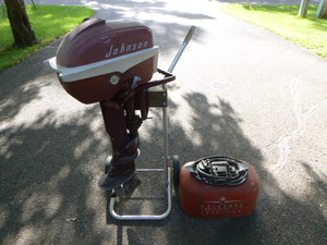 lot 14 image: Johnson Boat Motor