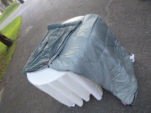 lot 46 image: Coleman Sleeping Bag