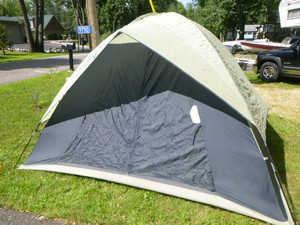 lot 52 image: Coleman Tent