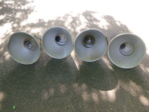 lot 60 image: 4 Hi Tek Lights