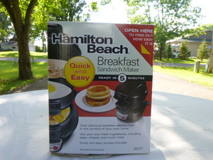 lot 69 image: Hamilton Beach Breakfast Sandwich Maker