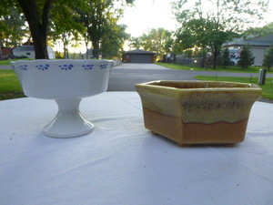 lot 75 image: McCoy (USA) and Hager Decor Bowls