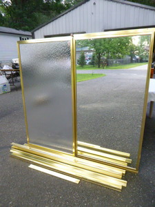 lot 145 image: Shower Doors