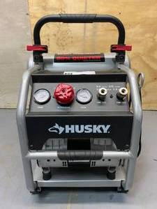 lot 4 image: HUSKY 4.5 Gal. Portable Electric-Powered Silent Air Compressor