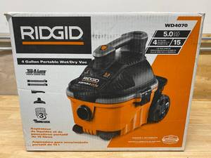 lot 39 image: RIGID 4 Gal. 5.0-Peak HP Portable WetDry Shop Vacuum with Filter, Hose and Accessories