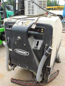 lot 16 image: Tennant 480 Scrubber
