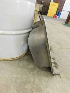 lot 38 image: Double Stainless Steel Sink - 33 x 22 x 7(d)