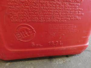 lot 41 image: Plastic Gas Cans
