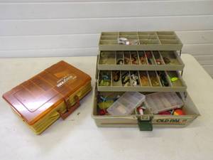 lot 26 image: Pair of Tackle boxes with tackle