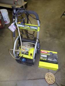 lot 31 image: Ryobi 2000 PSI Pressure washer with 12 Surface Cleaner, electric