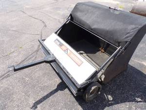 lot 82 image: 42 Lawn Sweeper