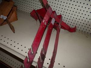 lot 88 image: 4 Roof Jacks