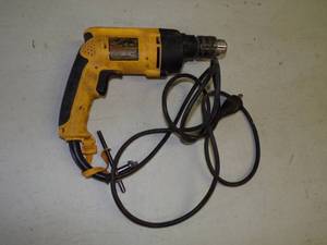 lot 96 image: Dewalt 12 Hammer Drill