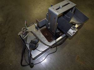 lot 128 image: 110v Motor Drive for Boat Lift
