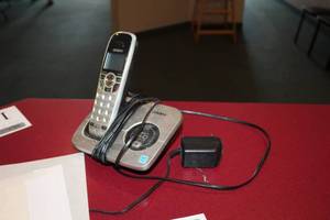 lot 148 image: Uniden Cordless Telephone with Charging Station