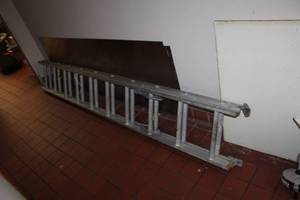 lot 143 image: Commercial Aluminum Extension Ladder 20ft. D-1220-2