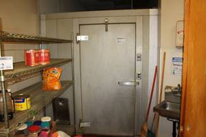 lot 100 image: Bohn Commercial Walk-In Cooler