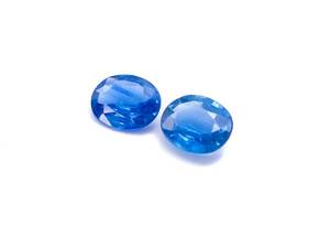 .75 Carat Natural Ceylon Cornflower Blue Sapphires Oval Cut