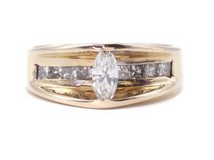 1.05 Carat Marquise Diamond Estate Ring in 14k Yellow Gold $5400 Appraisal Included