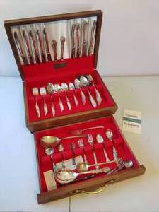 Silver Flower Silverware Set