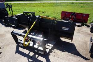lot 14 image: Brand New Universal Mount Bobcat Skid Loader Skid Steer 8 Dozer Attachment