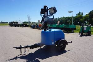 lot 12 image: 2015 Genie Model RL4 Tow Behind Light Tower