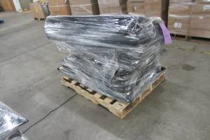 Full skid of SALVAGE bad screen Tvs AsIs