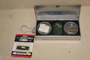 lot 30 image: Fly Fishing Lures