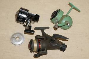 lot 25 image: 3 Vintage Fishing Reels