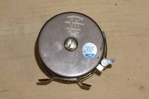lot 17 image: Shakespeare 1824 EK Fly Fishing Reel