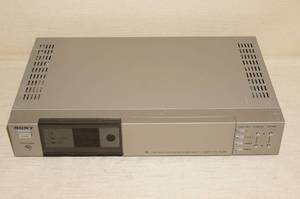 lot 9 image: Sony VTX-1000R Component TV Tuner