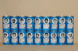 lot 71 image: Vintage RC Cola Baseball Player Cans