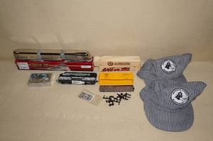 lot 130 image: Railroad Items and Toys
