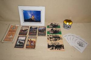 lot 177 image: Assortment of National Park and Attraction Items